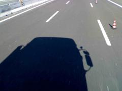 13 02 2009 truck shadow