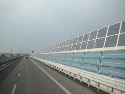 barriere antirumore a pannelli solari