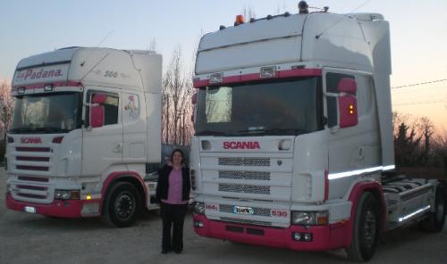 pink scania